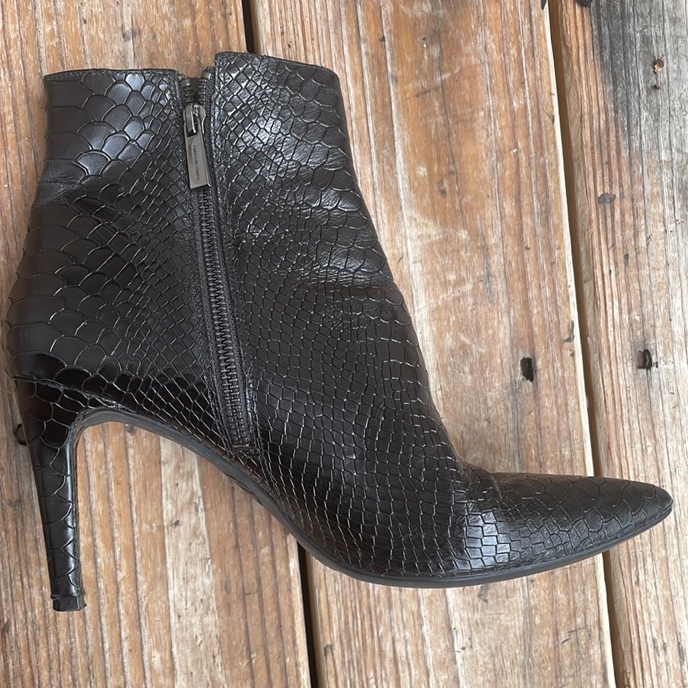 Michael Kors Snakeskin Ankle Boots Size 10M - Picture 11 of 15